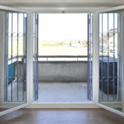 Grille ouvrante balcon